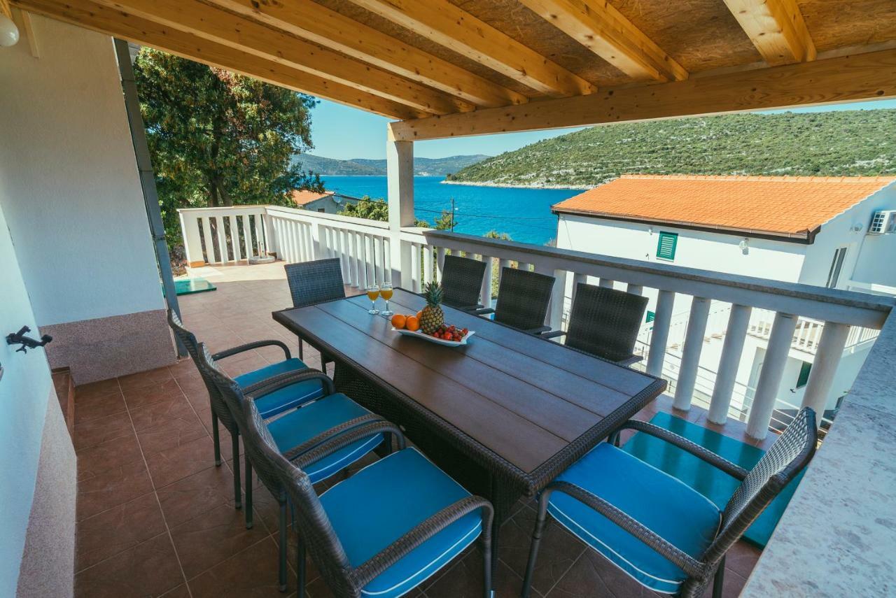 Villa Relax เวลลิคิ ดราเวนนิค ภายนอก รูปภาพ