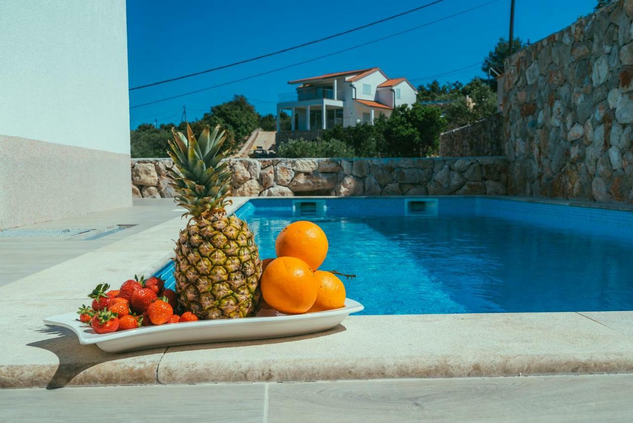 Villa Relax เวลลิคิ ดราเวนนิค ภายนอก รูปภาพ